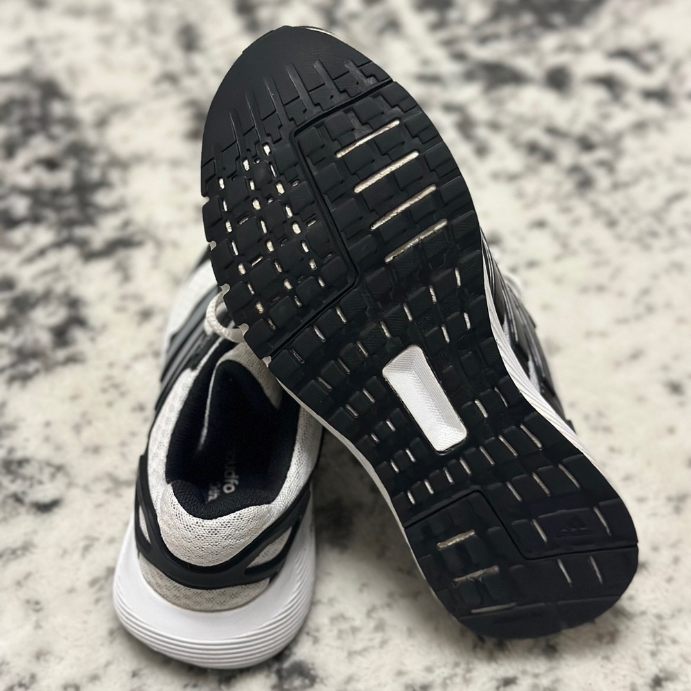 Adidas Women DURAMO 8 Training/Running Shoes - Picture 9 of 10